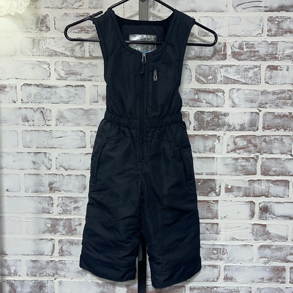Waterproof bib snowsuit - Picture 1 of 6